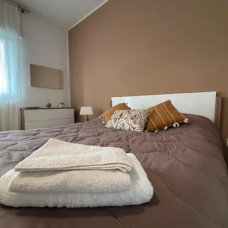 Libertyhouse باري